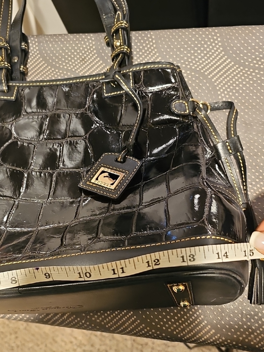 Dooney & Bourke Black Croc-Embossed Tote bag..very good condition - Picture 13 of 15